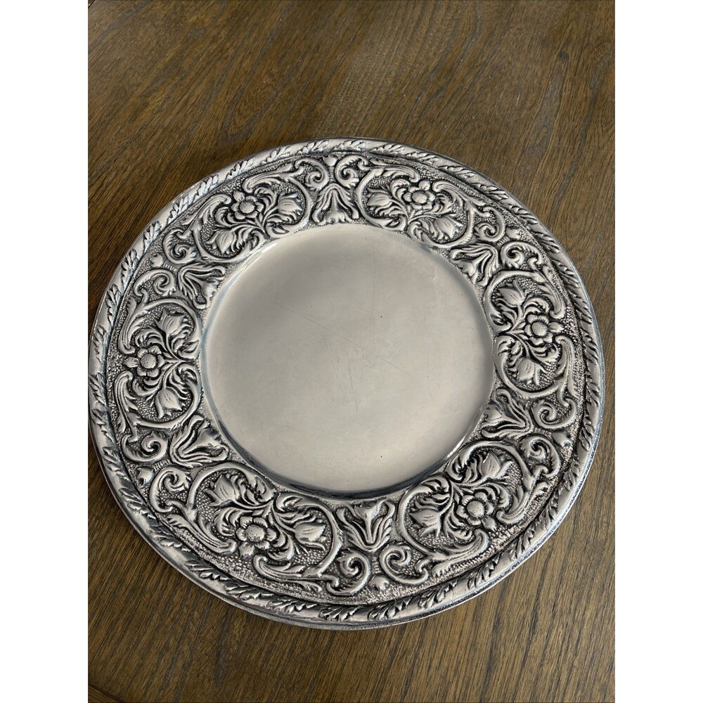 Wilton Armetale Pewter “William and Mary” Round Platter Tray Plate Charger 13”